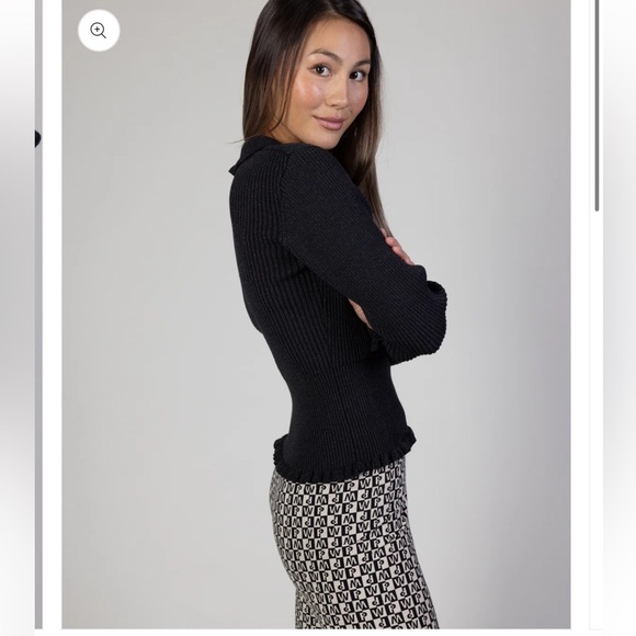 Munthe Ruffle Knit Black and Gold Textured Knit Blouse 🖤 - Picture 5 of 12